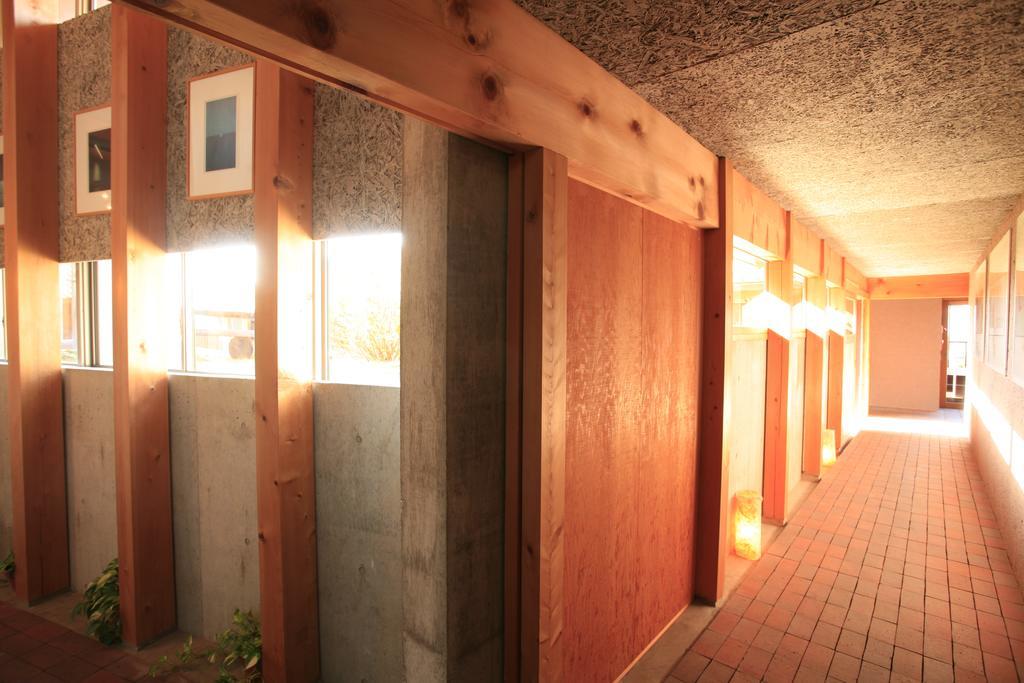 Отель Umitsubaki Hayama Asaragi Экстерьер фото